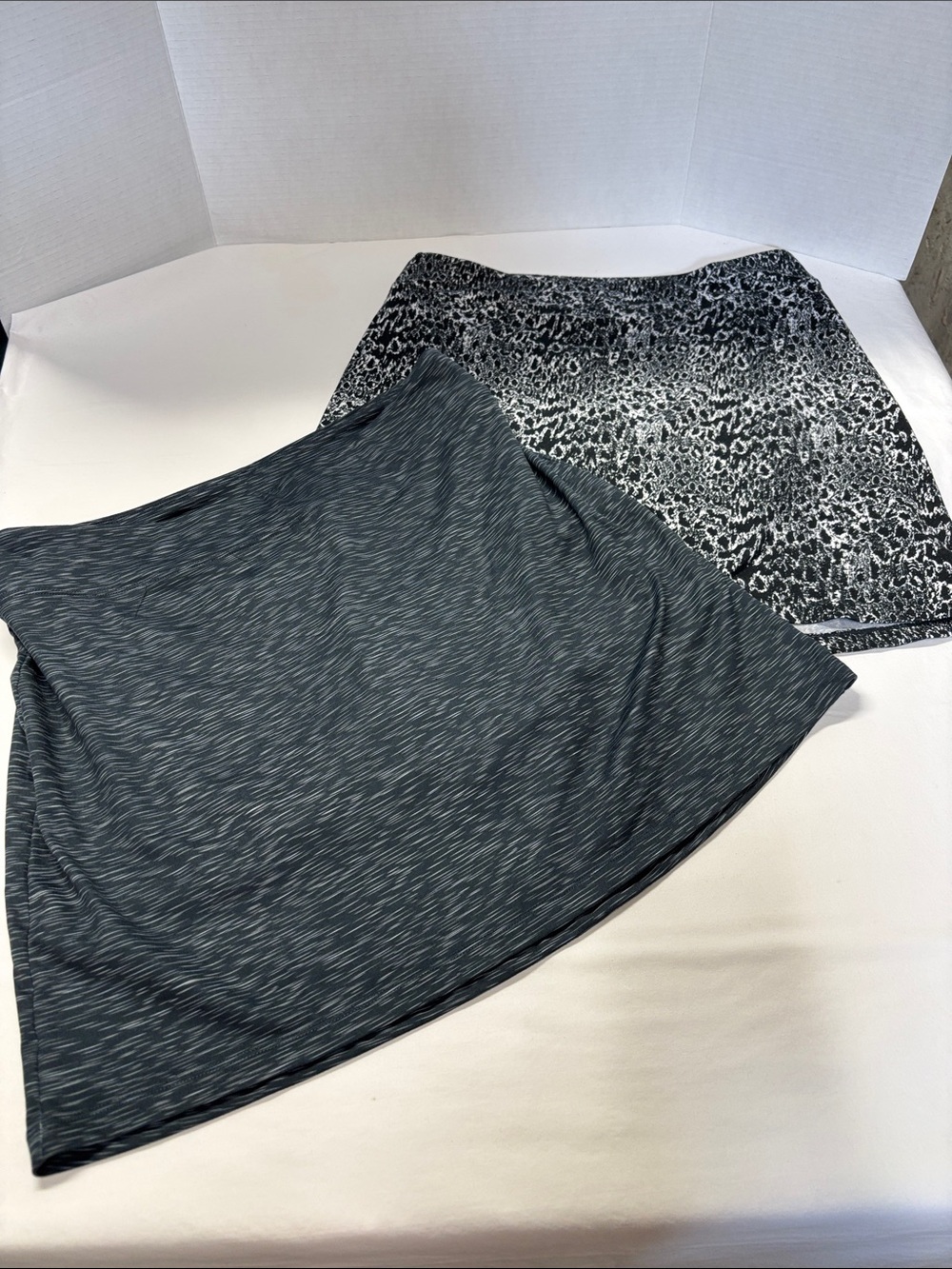 Pack of Two Women’s Mini Skorts in Charcoal and Black-White Print